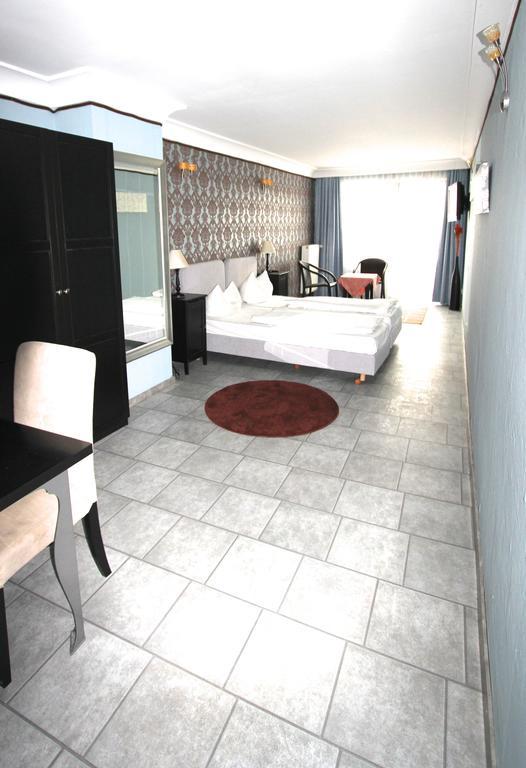 Apartmenthaus Alt Graz Düsseldorf Pokoj fotografie