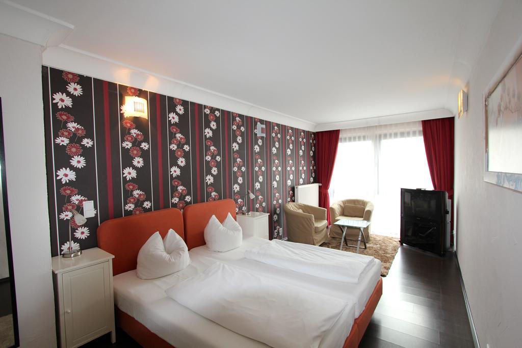 Apartmenthaus Alt Graz Düsseldorf Pokoj fotografie